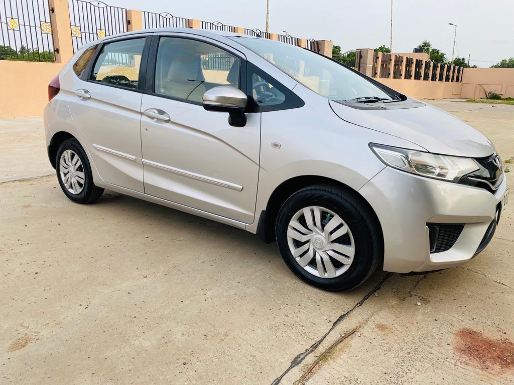 View Honda Jazz - Image 6 | Reseller Bazzar Honda Jazz - Image 6 in Vadodara